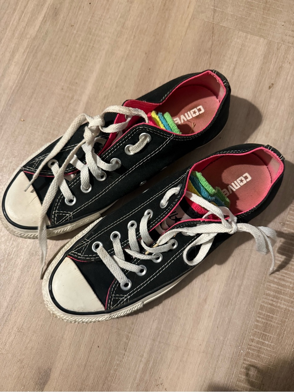 Converse Black Low Top Sneakers with Rainbow Layered Tongue - Picture 3 of 3